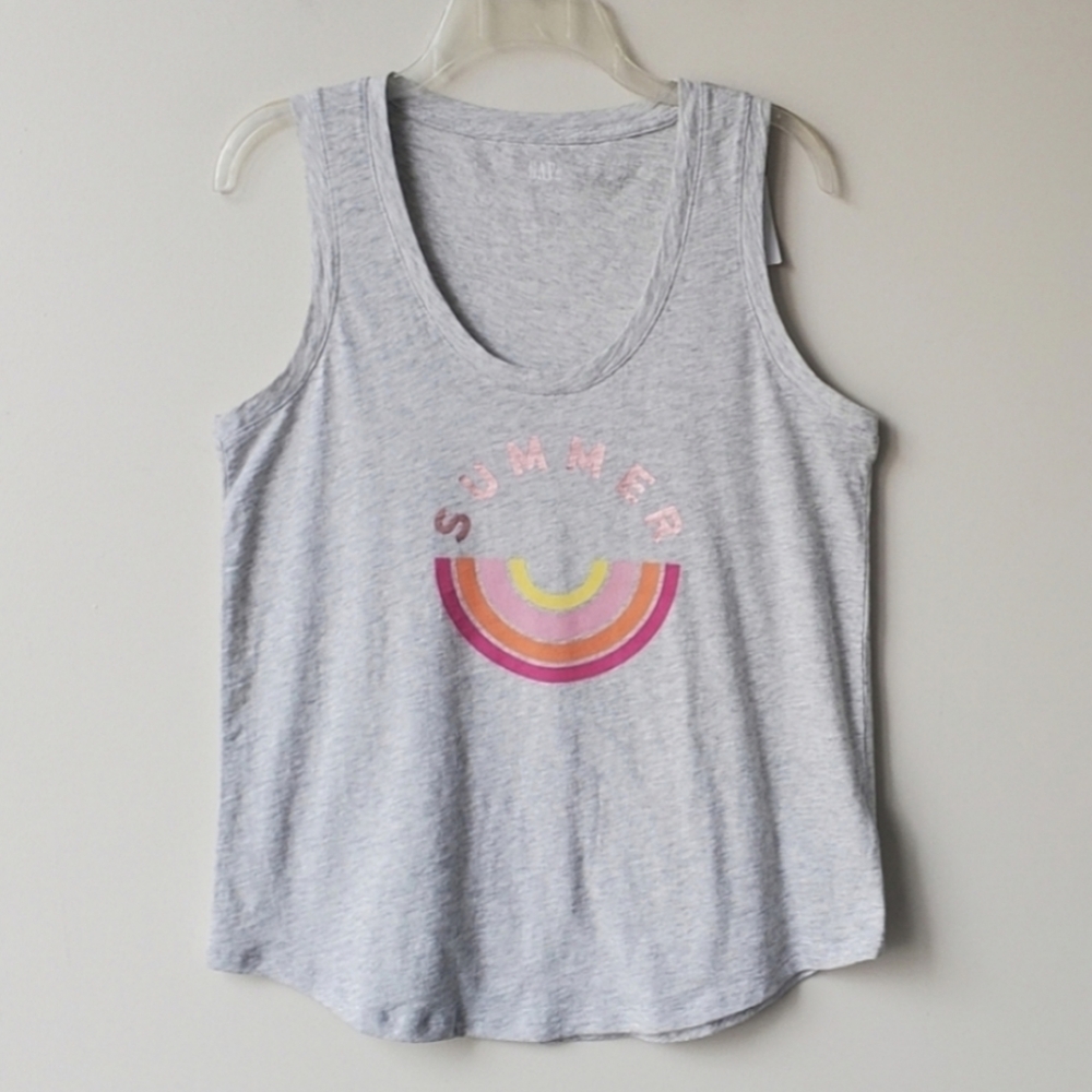 NWT Gap Summer Easy Tee